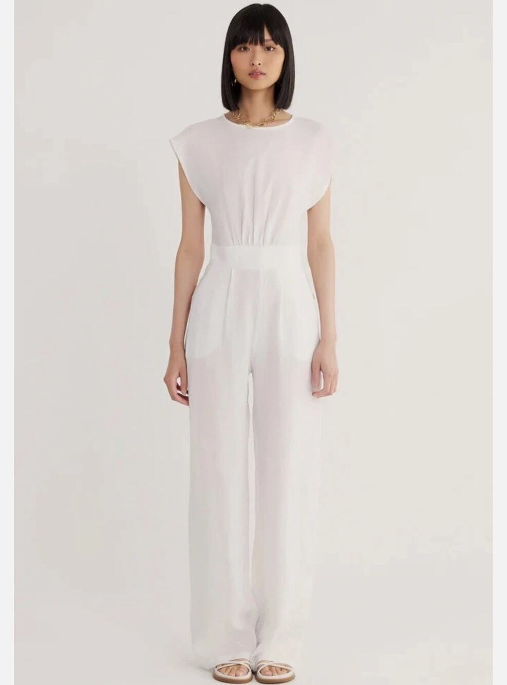 NWT Rumer The Label Estelle White 100% Linen Open Back Wide Leg Jumpsuit Medium